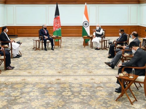 प्रधानमंत्री ने अफगानिस्तान की राष्ट्रीय सुलह परिषद के प्रमुख डॉ. अब्दुल्ला अब्दुल्ला से मुलाकात की