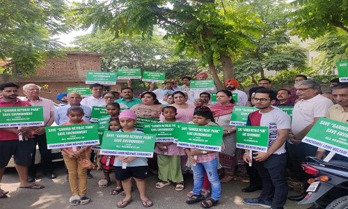 Protest against the illegal attempt to convert a park into a residential area by Residents of Royal Home, Panchsheel Vihar and Panchsheel Enclave